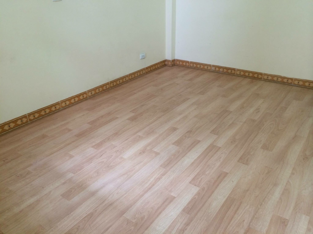 Sàn gỗ giá tốt